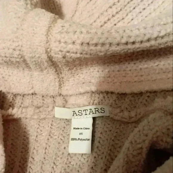 ASTARS Sweater - Picture 2 of 6